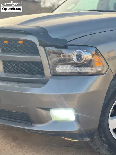 Dodge Ram Laramie 3