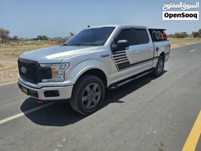 Ford F-150 XLT 4