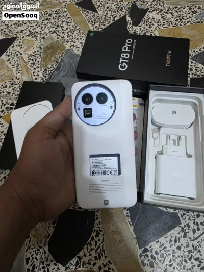 ريلمي gt 8 pro لون بنفسجي نسخة عالمية ذاكرة 512 رام 16 استخدام شهرين شرط الملحقات والكفر ممستخدمات 4