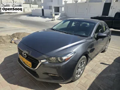 Mazda 3 Standard 2