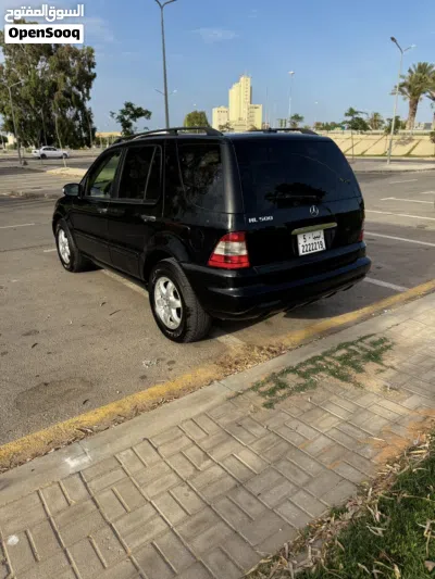 مرسيدس بنز الفئة-M ML 500 4