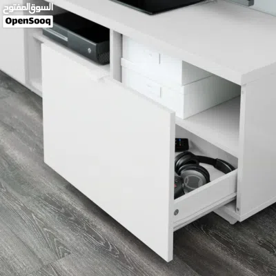 TCL 55" Smart TV + TV Stand for Sale 4