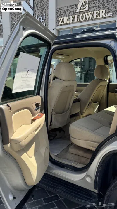 GMC Yukon SLT 2