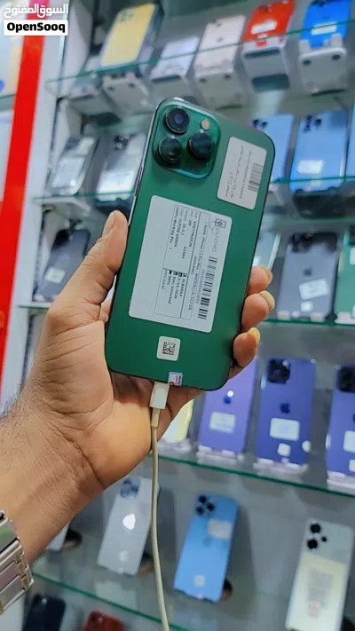 وصلت الدفعة اللي الكل ينتظرها iPhone 13 Pro Max وارد أمريكي خام نظافة تبارك الله... بضاع 4