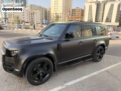 Land Rover Defender 130 X-Dynamic 2