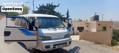 هيونداي H 100 4
