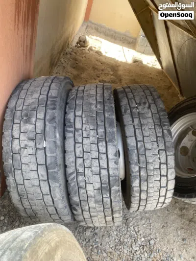 للبيع تواير دنلوب ويوكهاما 17.5 3