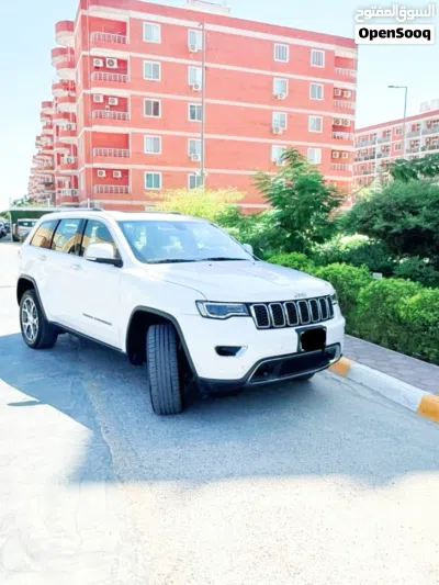 جيب جراند شيروكى L Limited 4X2 4