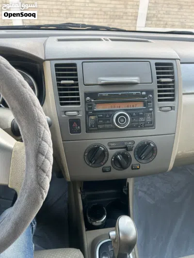 Nissan Tiida 2