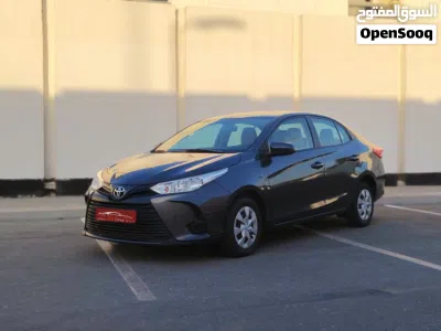 Toyota Yaris MID 4
