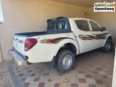 Mitsubishi L200 Double Cab GL 3