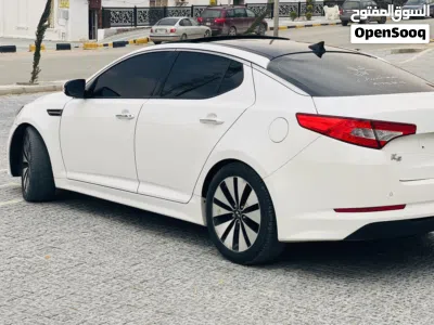 Kia K5 EX 2