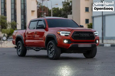 Toyota Tacoma TRD Off-Road 2