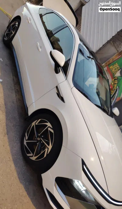 Hyundai Sonata Limited 4