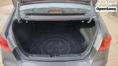 Hyundai Elantra GL 3