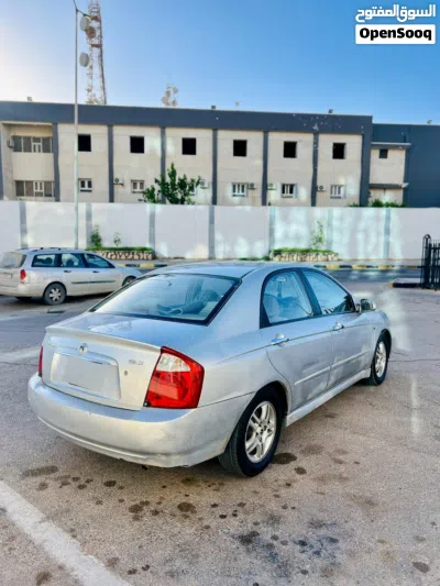 Kia Cerato EX 3