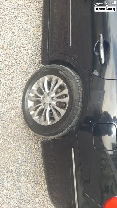Hyundai Azera Standard 3