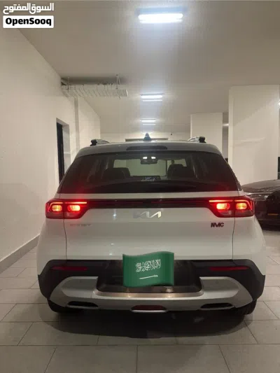 Kia Sonet Standard 2