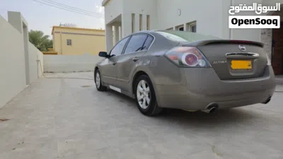 Nissan Altima SR 3