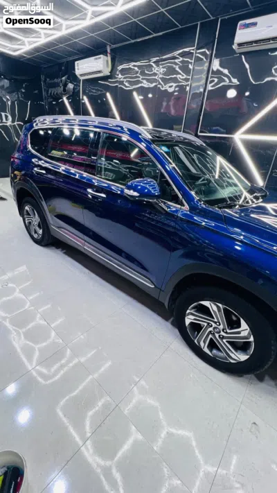 Hyundai Santa Fe Limited 4