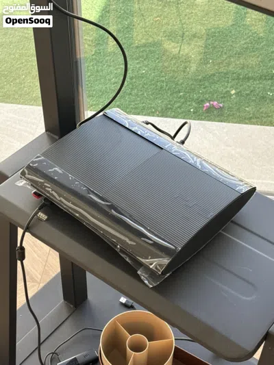 بلاي ستيشن 3 بحالة المصنع / مهكر PlayStation 3 (PS3) for sale in excellent factory-like condition. 3