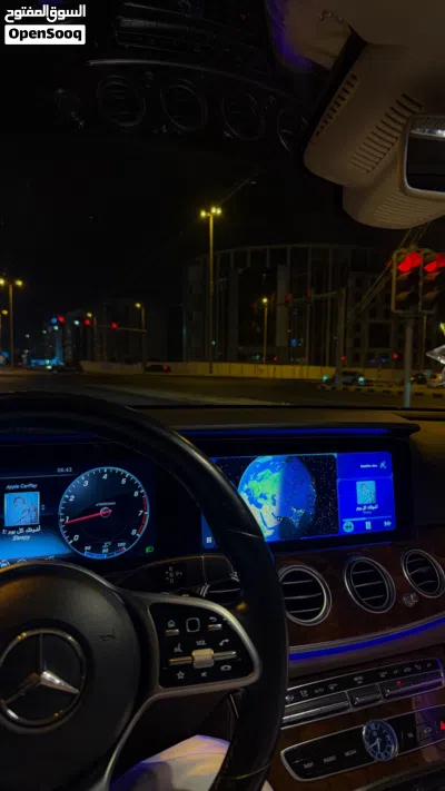 Mercedes Benz E-Class E 300 2