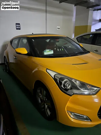 Hyundai Veloster Sport 3