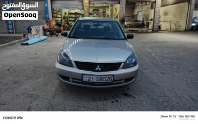 Mitsubishi Lancer GL 4