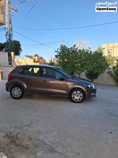 Volkswagen Polo Standard 4
