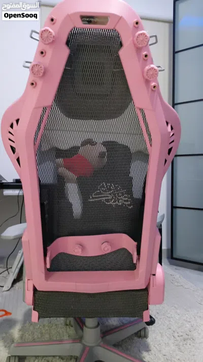 كرسي اصلي ماركة DXRACER جداا نظيف 2