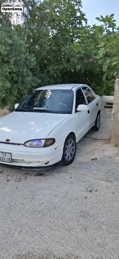Hyundai Accent Standard 3