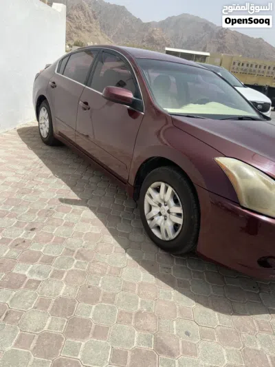 Nissan Altima S 2
