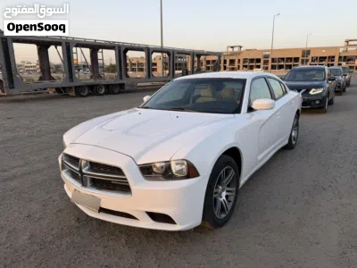 Dodge Charger SXT 3