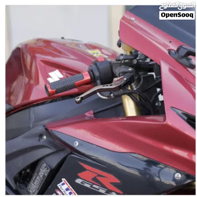 سوزوكي GSX-R750 4