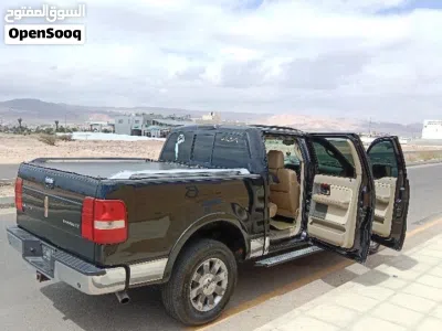 Ford F-150 Platinum 2
