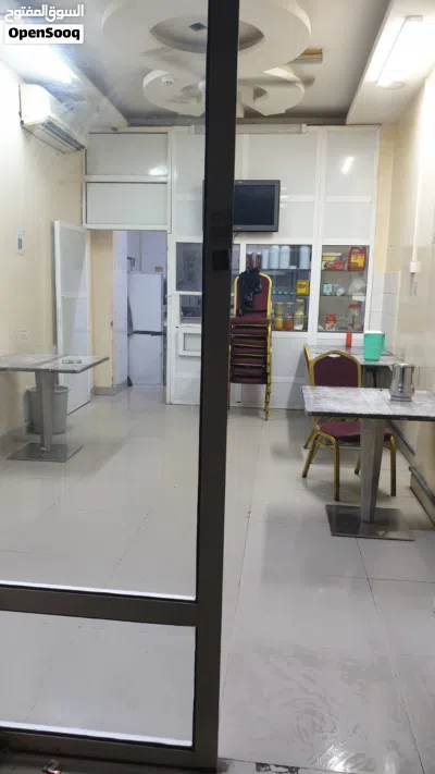 مقهى ومطعم قرب سوق سيب موقع ممتاز جدن 3