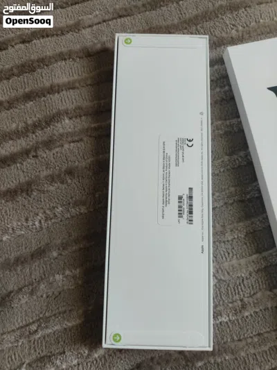 ساعه ابل جديده غير مفتوحه GPS11 42mm 4