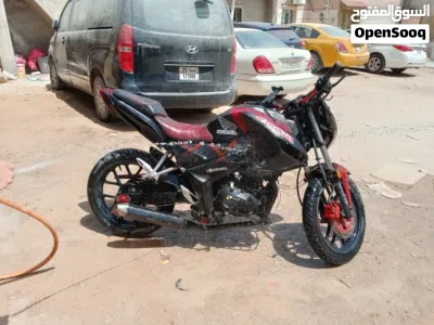 Kymco AK 550 2