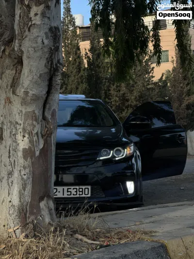Kia Forte GT 4