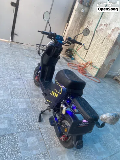 دراجه شحن R9 مستعمله نضافه 80% ما متعبها اروح بيها للشغل وارجع + اقره الوصف مهم سعرها 450 وبيها مجال 3