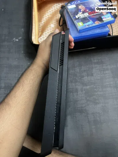 سوني فور شبه جديد 3