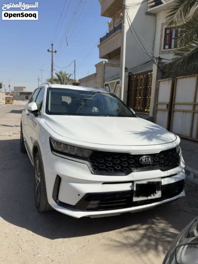 كيا سورينتو Standard 4