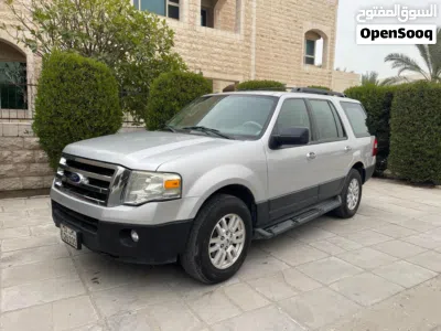 فورد اكسبيديشن Standard 3