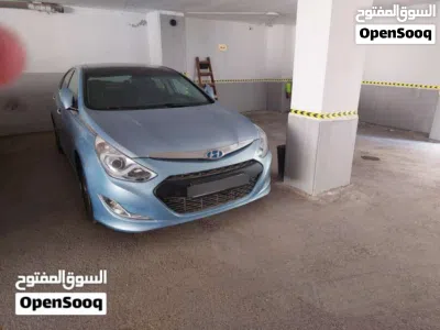 Hyundai Sonata Blue 2