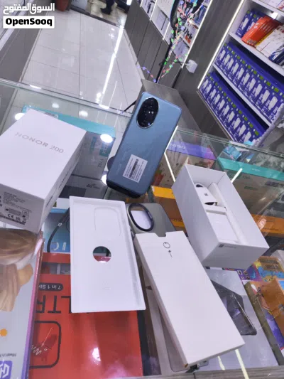 استعمال ايام فقط HONOR 200 5G كامل اغراضة الاصلية رام 24 جيجا 256 و 512 متوفر توصيل 2