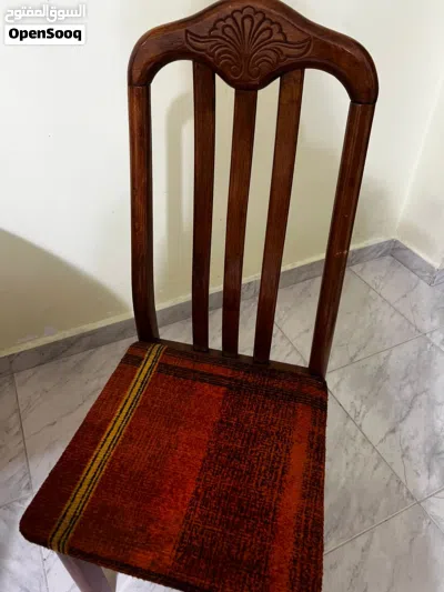 طاولة سفرة مع كراسي 3