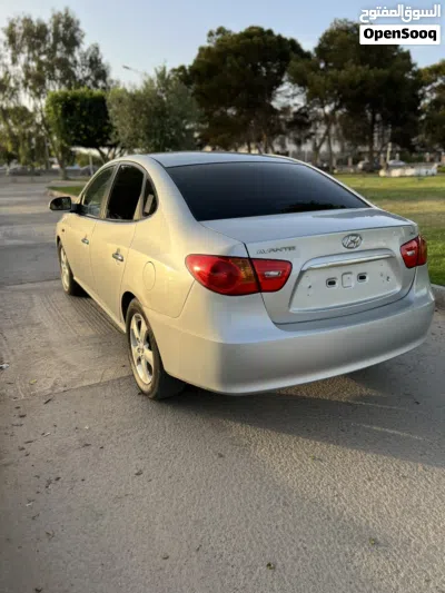 Hyundai Avante Limited 4
