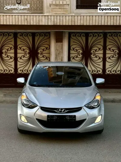هيونداي افانتي SE 3