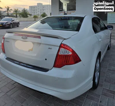 Ford Fusion SE 4