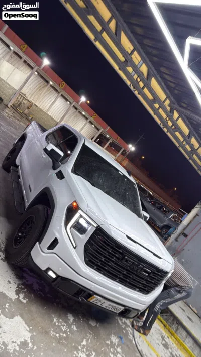 GMC Sierra 1500 Elevation 4